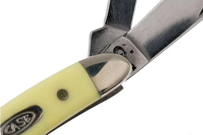 Case Peanut Yellow Synthetic, 00030, 3220 CV Pocket Knife 8 Case Peanut Yellow Synthetic, 00030, 3220 CV Pocket Knife - Image 6